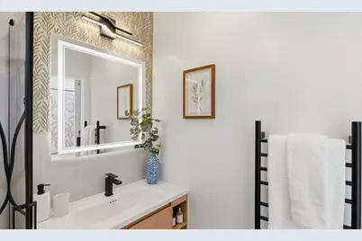 1425 California Dr, Burlingame, CA 94010 - Photo 37