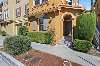 367 Marble Arch Ave, San Jose, CA 95136 - Photo 3