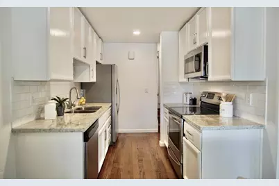 1663 Branham Park Ct, San Jose, CA 95118 - Photo 3