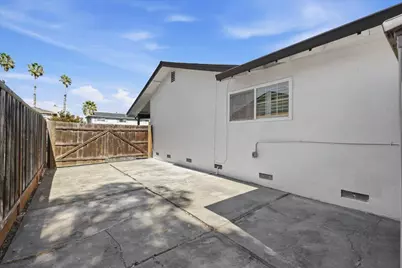 38879 Jonquil Dr, Newark, CA 94560 - Photo 51
