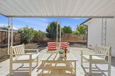 38879 Jonquil Dr, Newark, CA 94560 - Photo 45