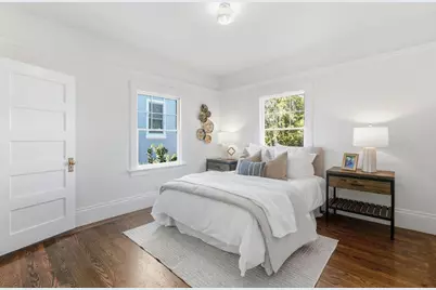 732 Farringdon Ln, Burlingame, CA 94010 - Photo 19