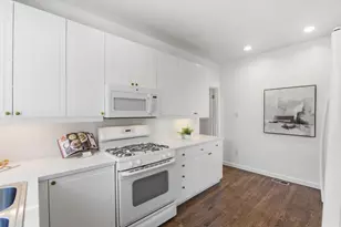 732 Farringdon Ln, Burlingame, CA 94010 - Photo 13