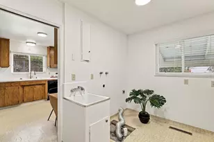 131 Woodcrest Pl, Santa Cruz, CA 95065 - Photo 27