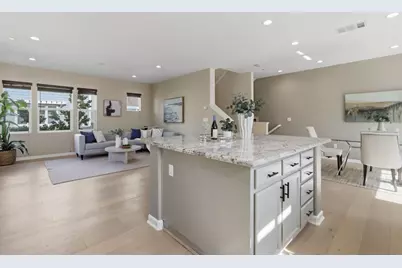 403 S Hummingbird Ln, San Mateo, CA 94402 - Photo 11