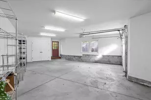 826 Walnut Ave, Burlingame, CA 94010 - Photo 27