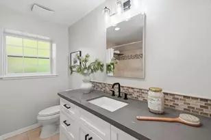 445 Oak Grove Ave 9, Menlo Park, CA 94025 - Photo 11