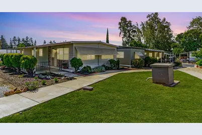 2097 Dalis Garden Dr 79, Concord, CA 94518 - Photo 1