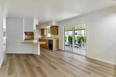 2097 Dalis Garden Dr 79, Concord, CA 94518 - Photo 11