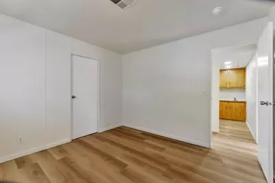2097 Dalis Garden Dr 79, Concord, CA 94518 - Photo 15