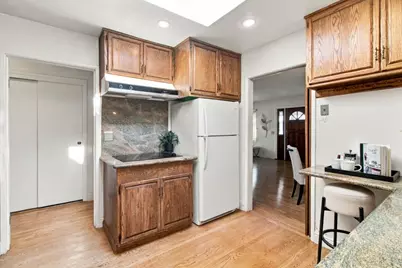 200 Fernwood Dr, San Bruno, CA 94066 - Photo 15