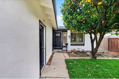 289 Martinvale Ln, San Jose, CA 95119 - Photo 3