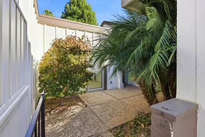 6082 Montgomery Ct, San Jose, CA 95135 - Photo 9