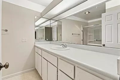 6082 Montgomery Ct, San Jose, CA 95135 - Photo 23