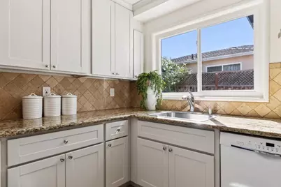 419 Voelker Dr, San Mateo, CA 94403 - Photo 7