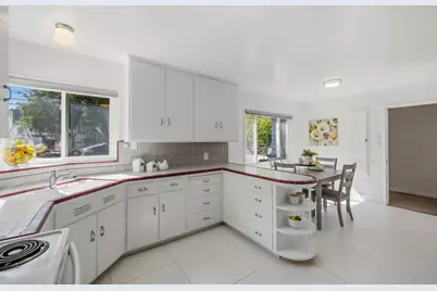 184 S 19th St, San Jose, CA 95116 - Photo 11