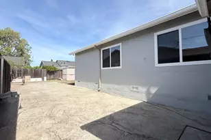 1367 Hubbard Ave, San Leandro, CA 94579 - Photo 23