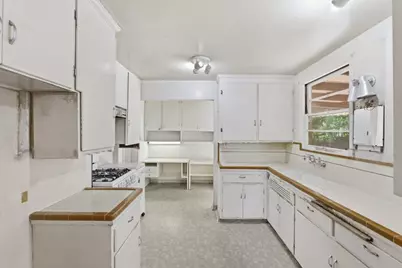 149 Beverly Dr, San Carlos, CA 94070 - Photo 11