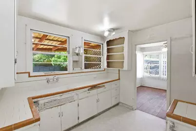 149 Beverly Dr, San Carlos, CA 94070 - Photo 13