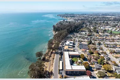 850 Park Ave 15C, Capitola, CA 95010 - Photo 35