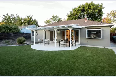 4072 Sutherland Dr, Palo Alto, CA 94303 - Photo 17