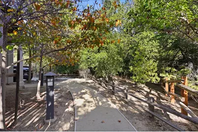 1537 Hummingbird Pl, San Jose, CA 95129 - Photo 51
