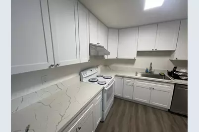 2060 Kim Louise Dr, Campbell, CA 95008 - Photo 11