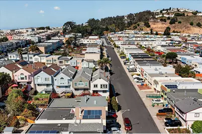 554 Castle St, Daly City, CA 94014 - Photo 43