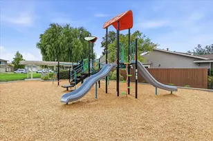 560 Trinidad Ln, Foster City, CA 94404 - Photo 63