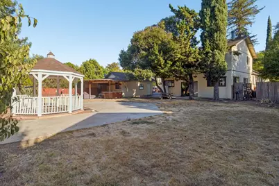 1551 Walters Ave, Campbell, CA 95008 - Photo 23