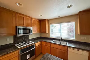 223 Vista Roma Way, San Jose, CA 95136 - Photo 9