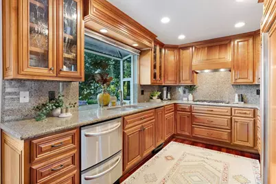 561 Hacienda Dr, Scotts Valley, CA 95066 - Photo 9