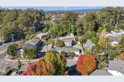 1725 30th Ave, Santa Cruz, CA 95062 - Photo 51