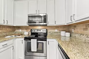 300 Glenwood Cir 198, Monterey, CA 93940 - Photo 7