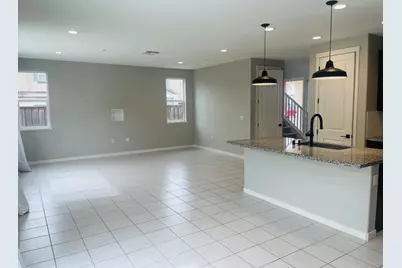 665 Tanoak Ct, Hollister, CA 95023 - Photo 11