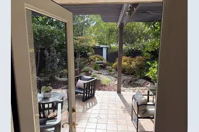 2485 Sharon Oaks Dr, Menlo Park, CA 94025 - Photo 21
