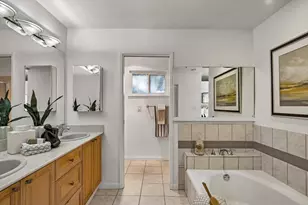 1301 Phelps Ave, San Jose, CA 95117 - Photo 11
