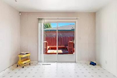 1069 University Ave, Salinas, CA 93901 - Photo 5