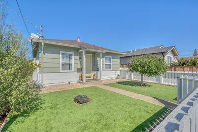 555 Elm Ave, Seaside, CA 93955 - Photo 3