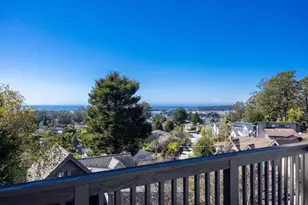 212 Dolores St, El Granada, CA 94018 - Photo 17
