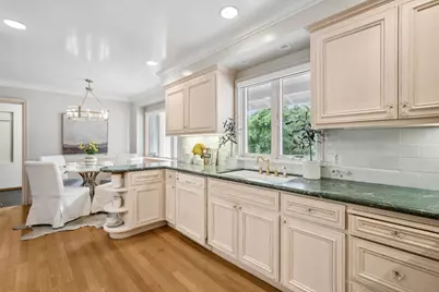 140 Rockridge Rd, Hillsborough, CA 94010 - Photo 29
