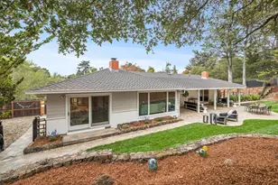140 Rockridge Rd, Hillsborough, CA 94010 - Photo 63