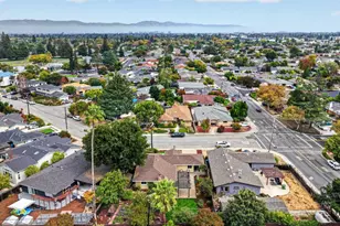 210 Rodonovan Dr, Santa Clara, CA 95051 - Photo 59