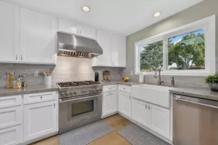 210 Rodonovan Dr, Santa Clara, CA 95051 - Photo 11