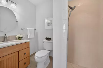 210 Rodonovan Dr, Santa Clara, CA 95051 - Photo 25