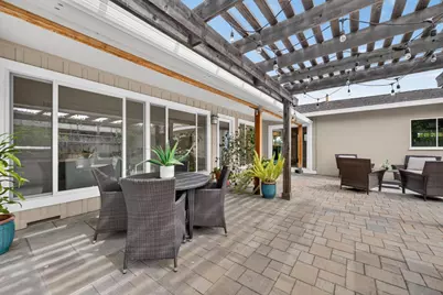 210 Rodonovan Dr, Santa Clara, CA 95051 - Photo 39