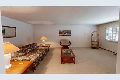 1116 Aspen Pl, Salinas, CA 93901 - Photo 9