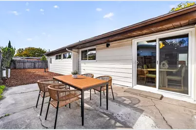 1110 Breezewood Ct, Sunnyvale, CA 94089 - Photo 29