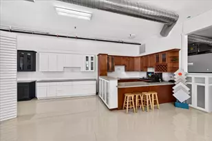 3832 Bayshore Blvd, Brisbane, CA 94005 - Photo 9