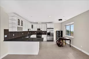 3832 Bayshore Blvd, Brisbane, CA 94005 - Photo 21